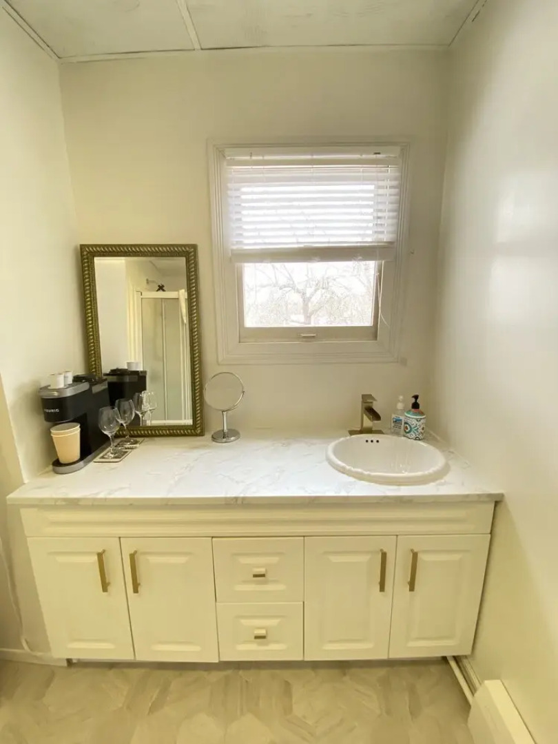 The Montague Rose Inn