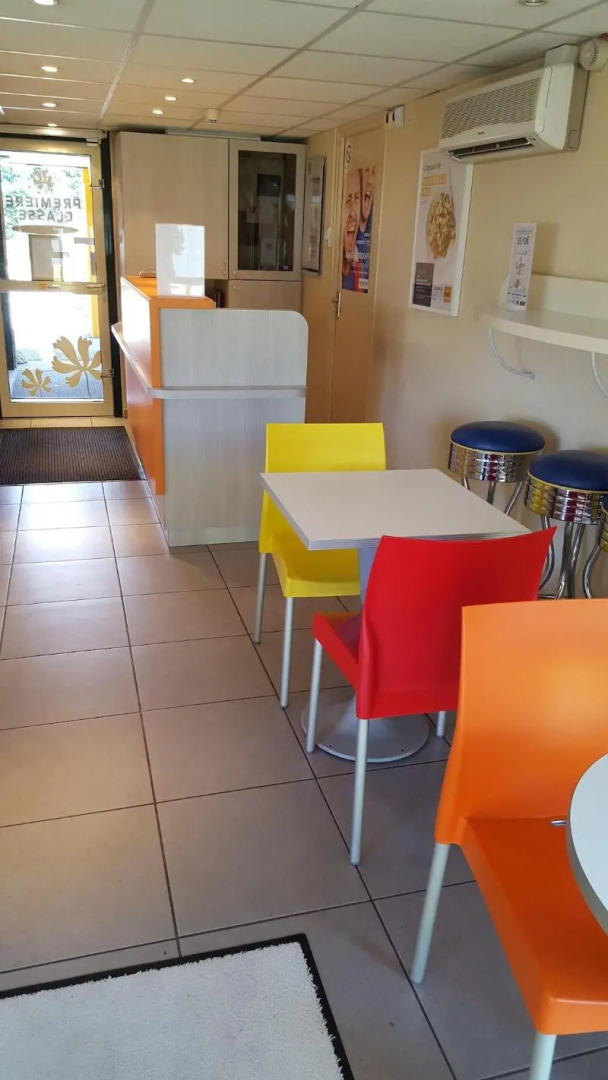 Premiere Classe Lyon Est - Aéroport Saint Exupéry