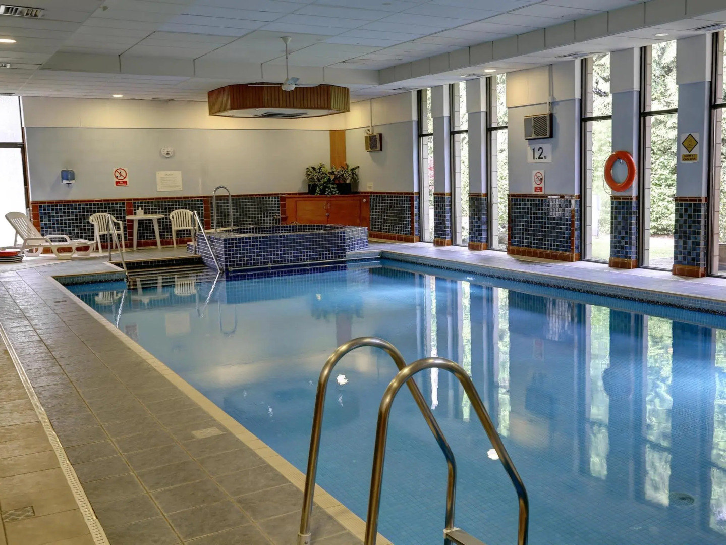 Woodlands Hotel, BW Signature Collection