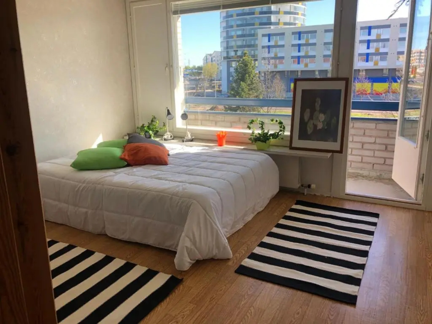 Kiva majoitus 1-4hlö, 500m keskustaan, parkkipaikka