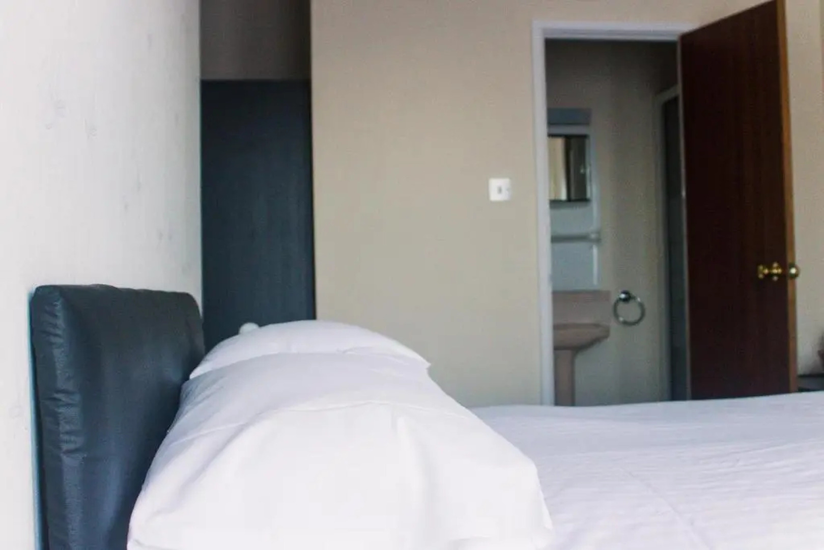 Wellesley Park Hotel