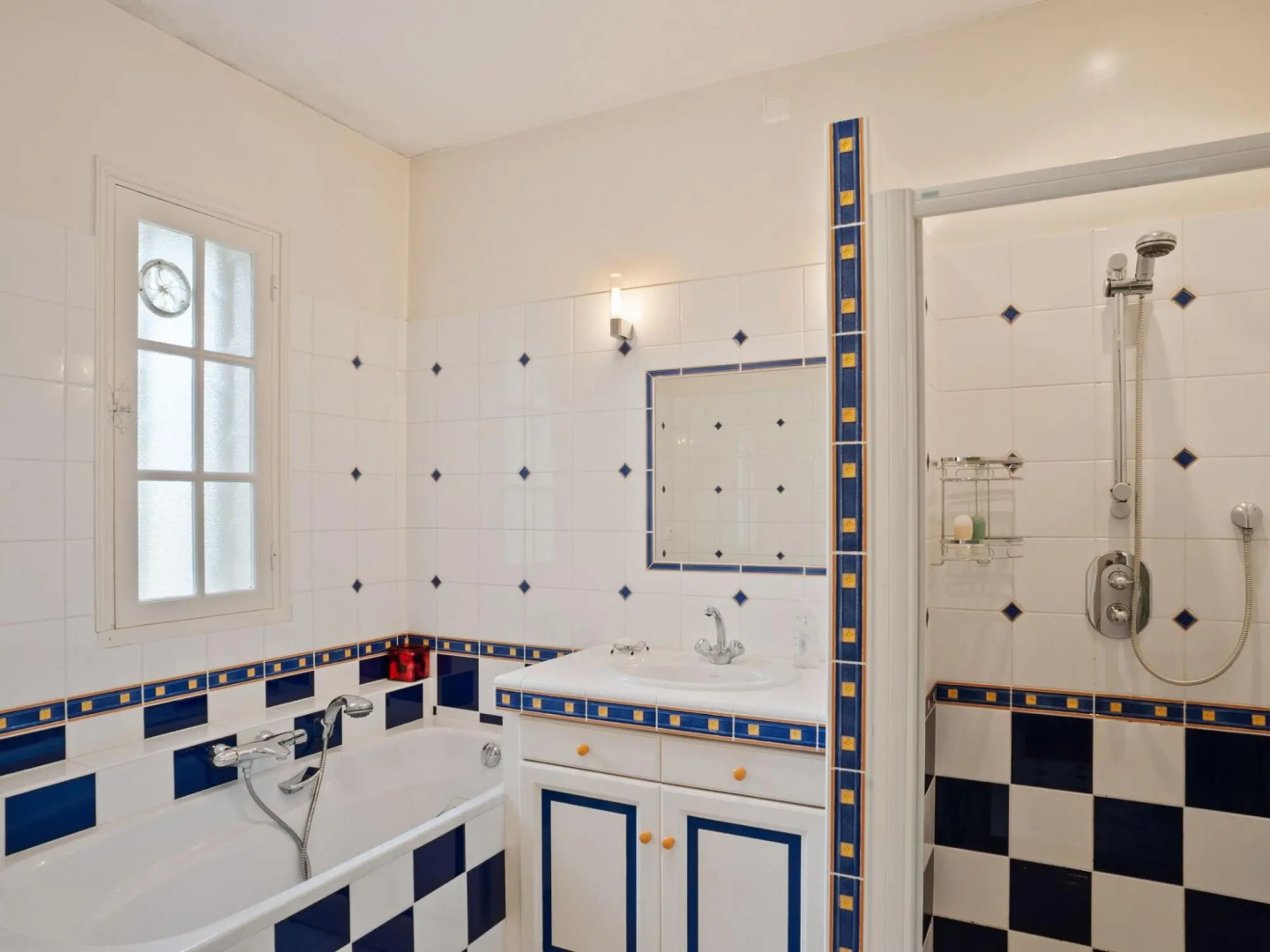 Attractive Villa in Velines with Private Garden