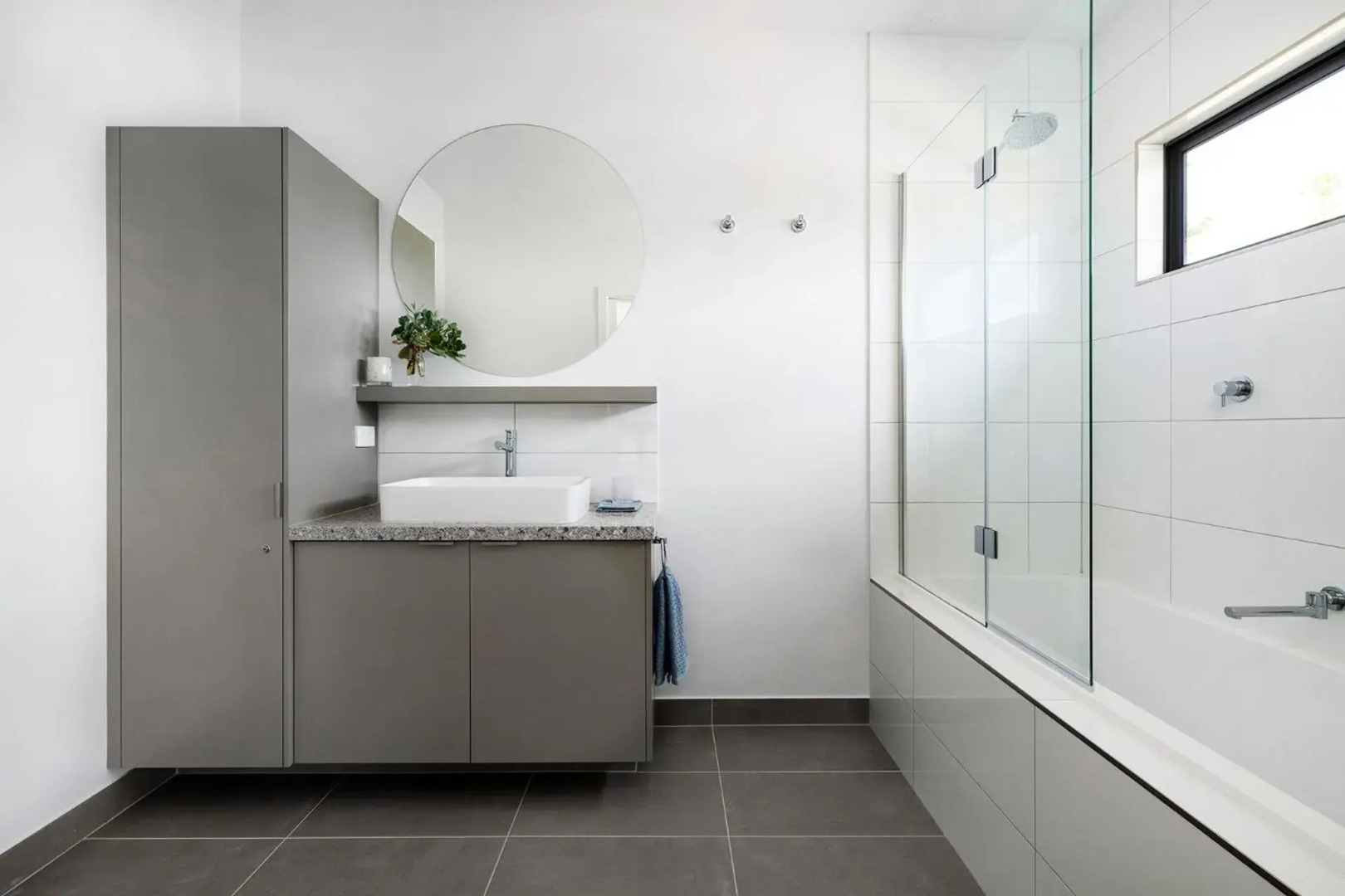 Brandy Hot Forest Retreat