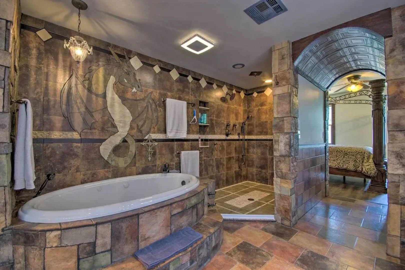 'dragon Castle' w/ Secret Passage, Dock, & Hot Tub