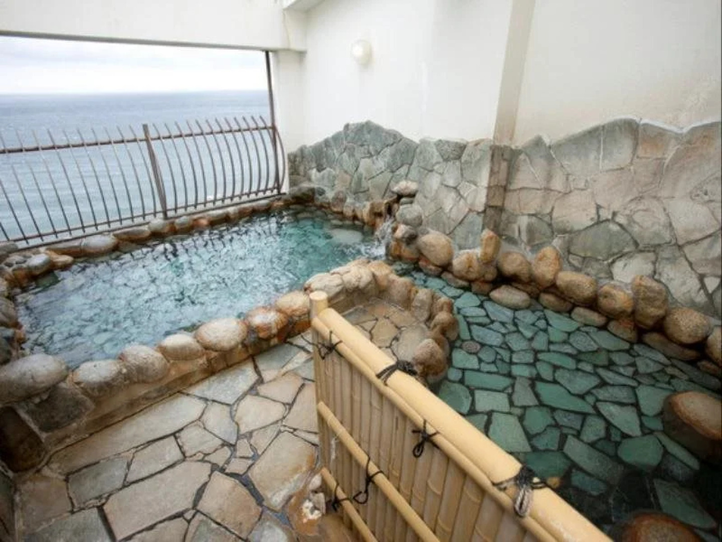 Izu Atagawa Hot Spring Family Hotel, Kaishunro
