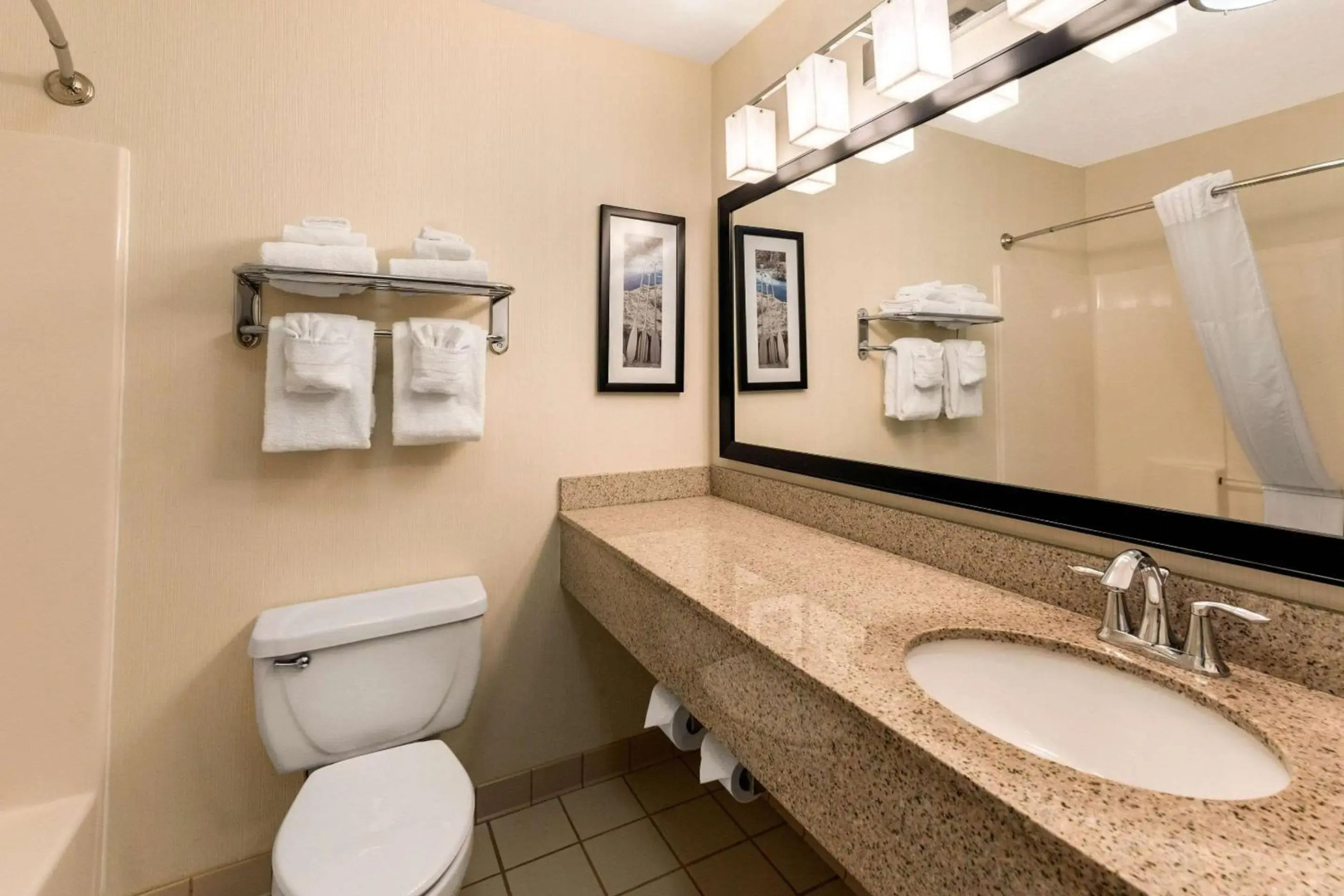 Quality Inn & Suites University Fort Collins
