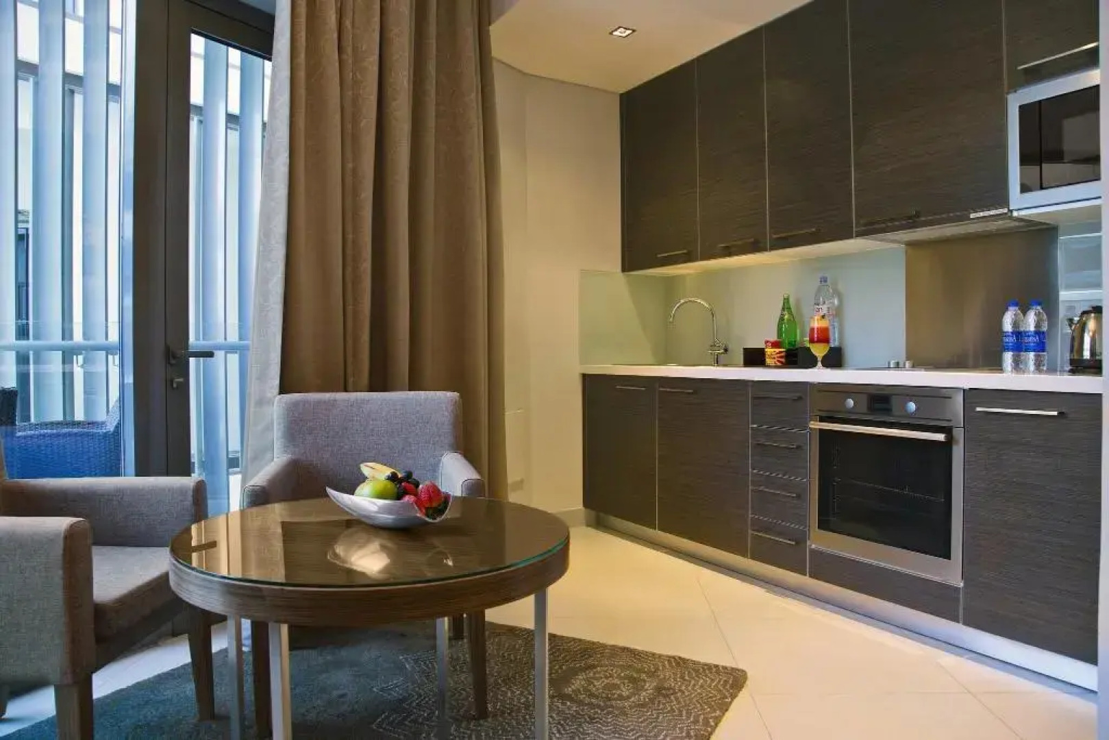 Majestic Arjaan by Rotana Hotel