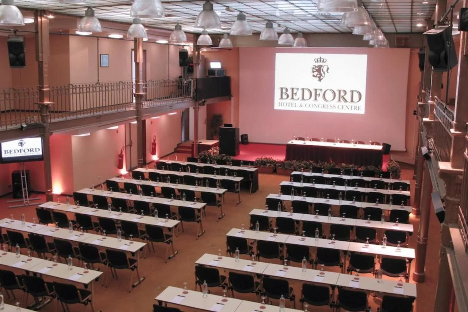 Bedford Hotel & Congress Centre