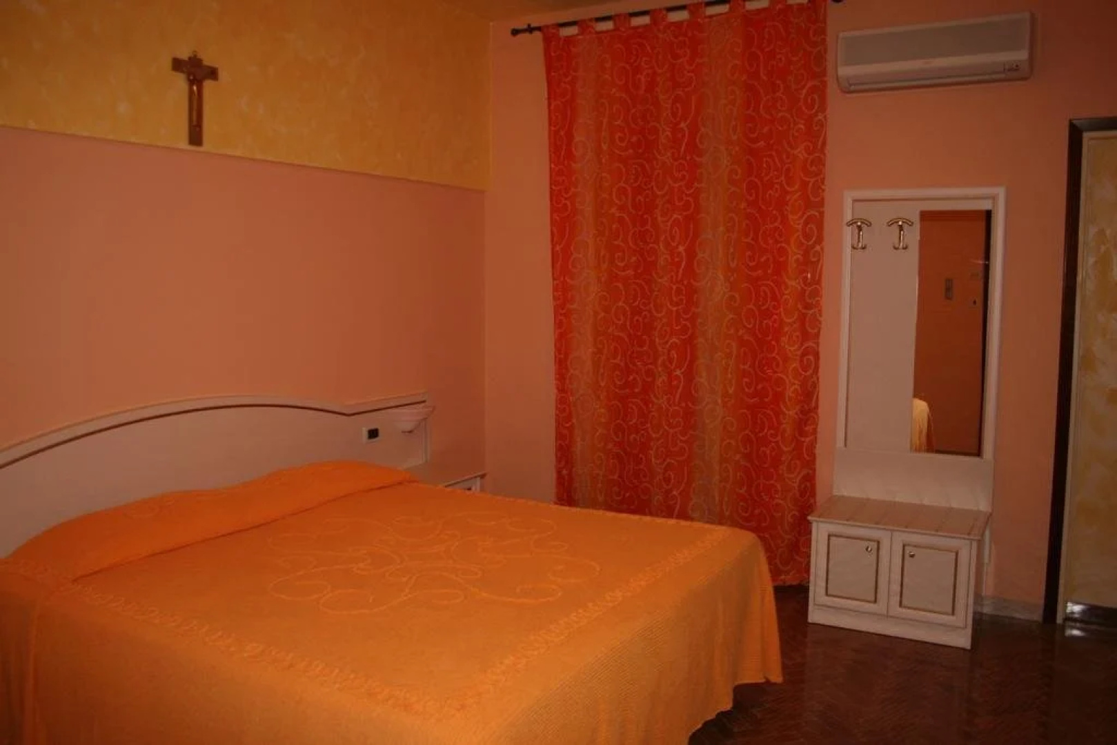Hotel Paradise