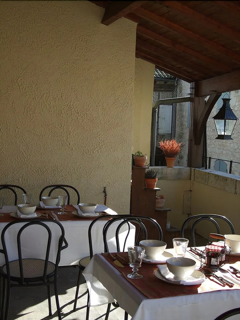 L'Entrée Chambres et Table d'Hôtes