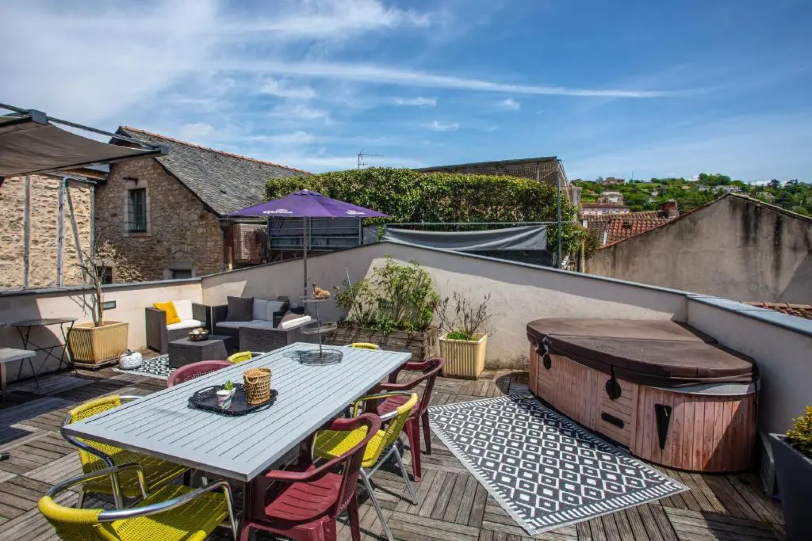 Superbe appartement avec toit terrasse