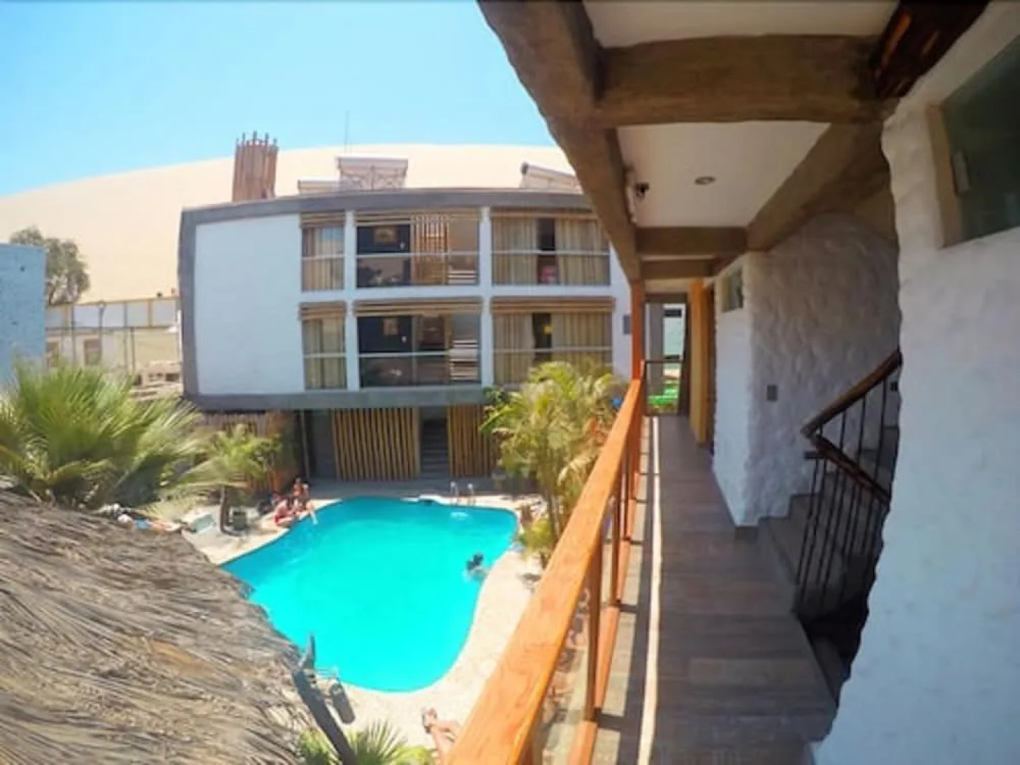 Bananas Adventure Hostel