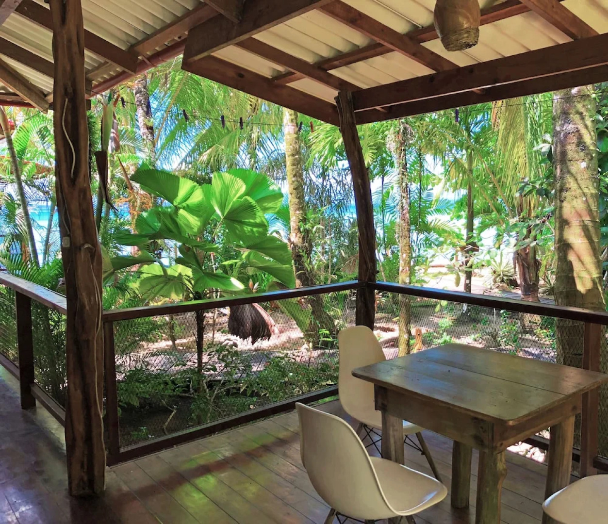 Casa Cayuco Eco-Adventure Lodge