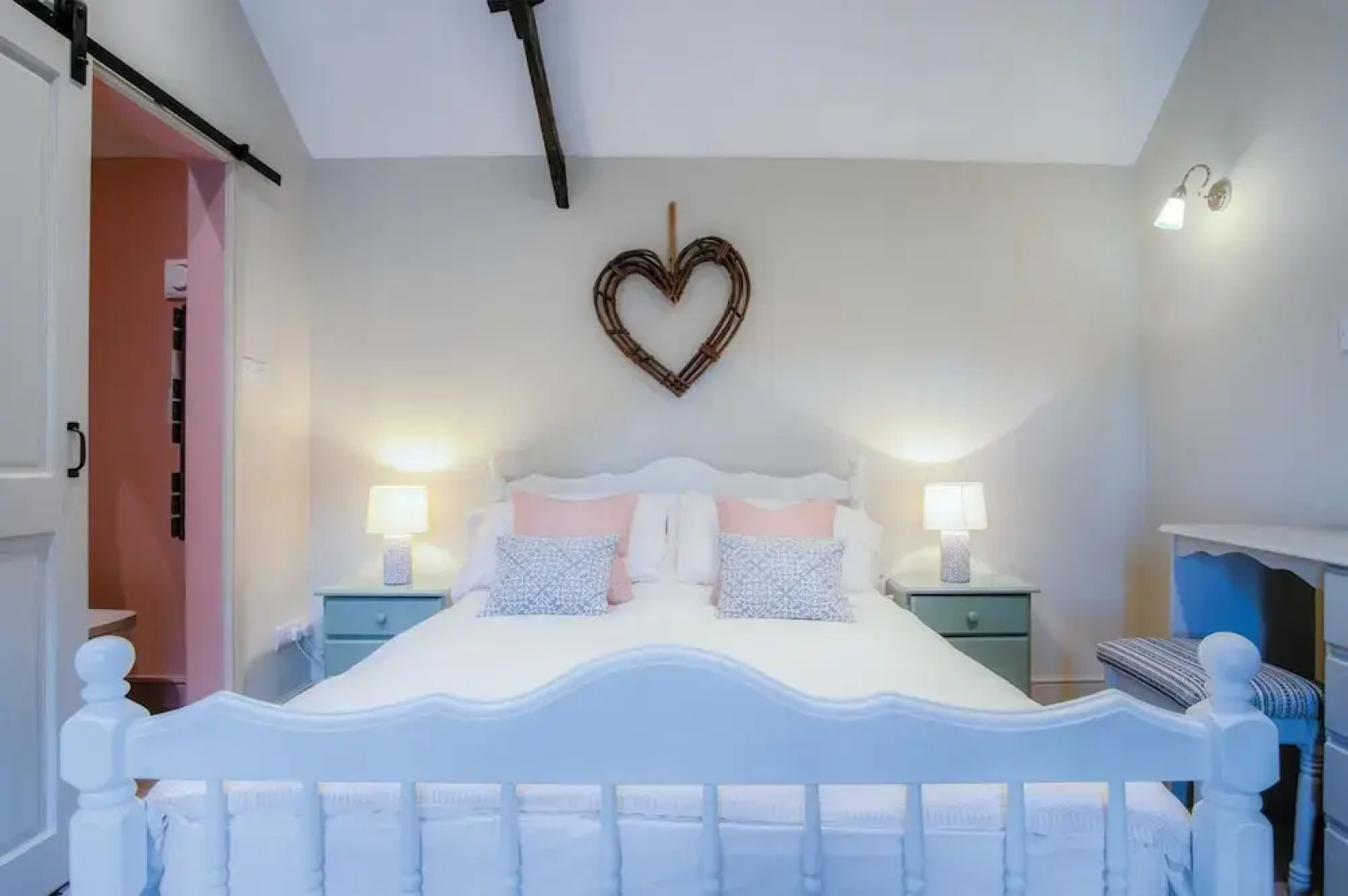 Tregoyr - 3 Bedroom Holiday Home - St Florence