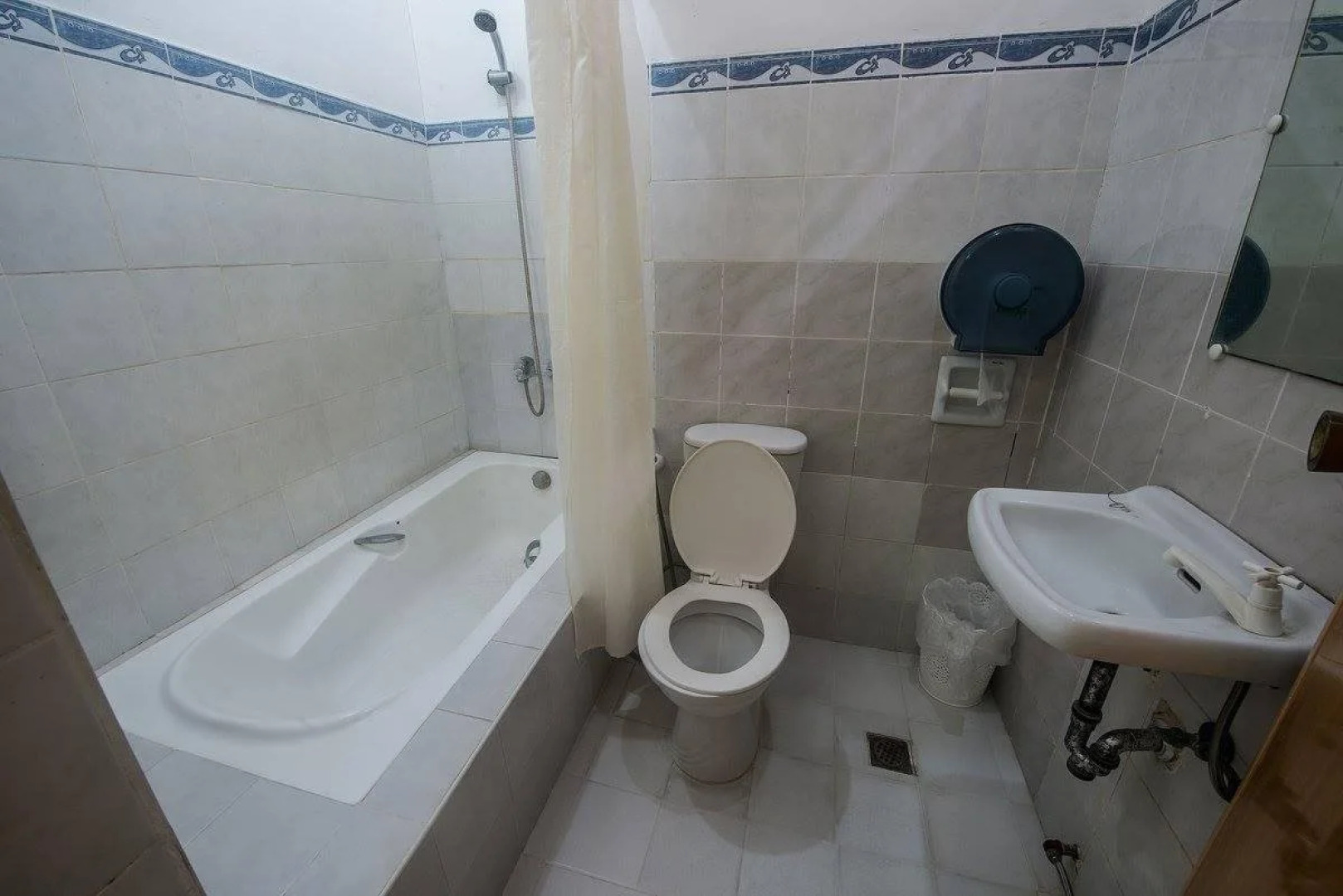 Legazpi Airport Hotel