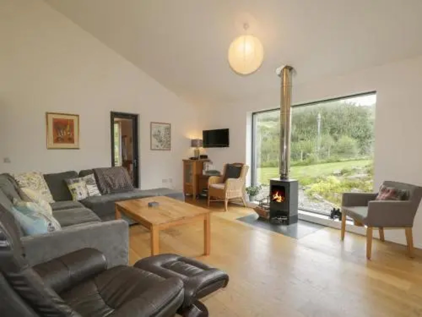 Highland Shores, Kyle