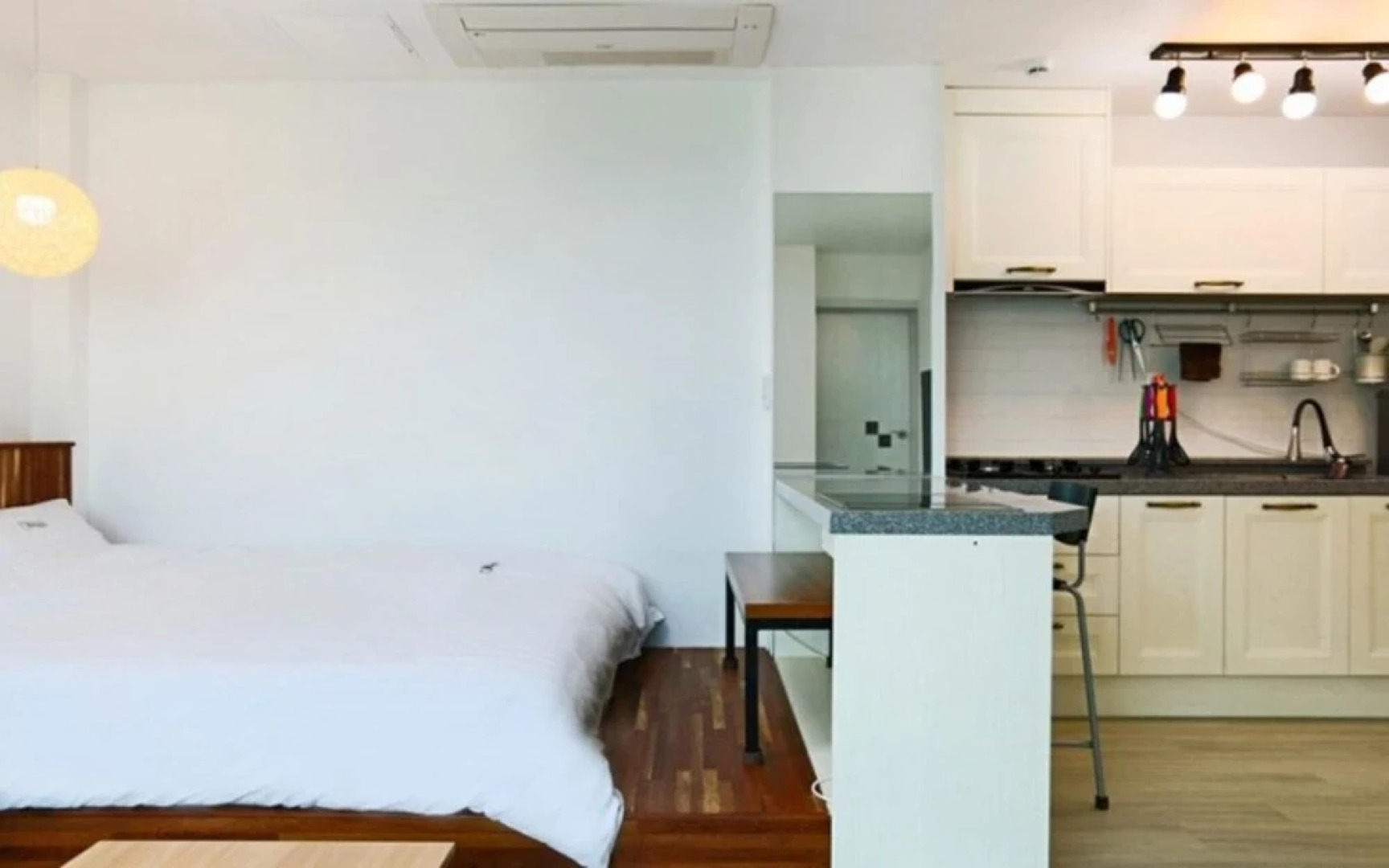 Pohang Damodi Pool Villas Pension