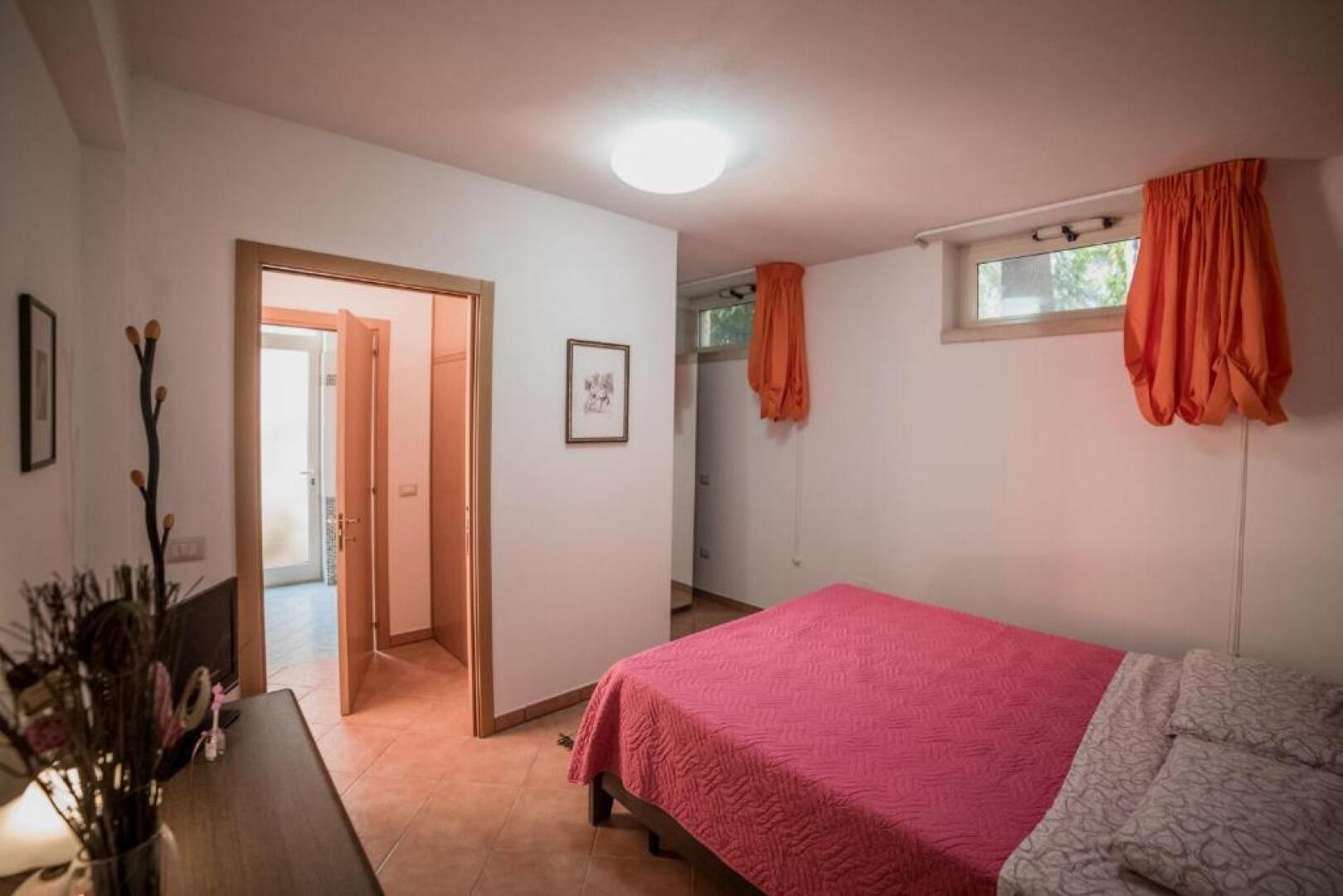 Appartamento adatto ai disabili con piscina m402