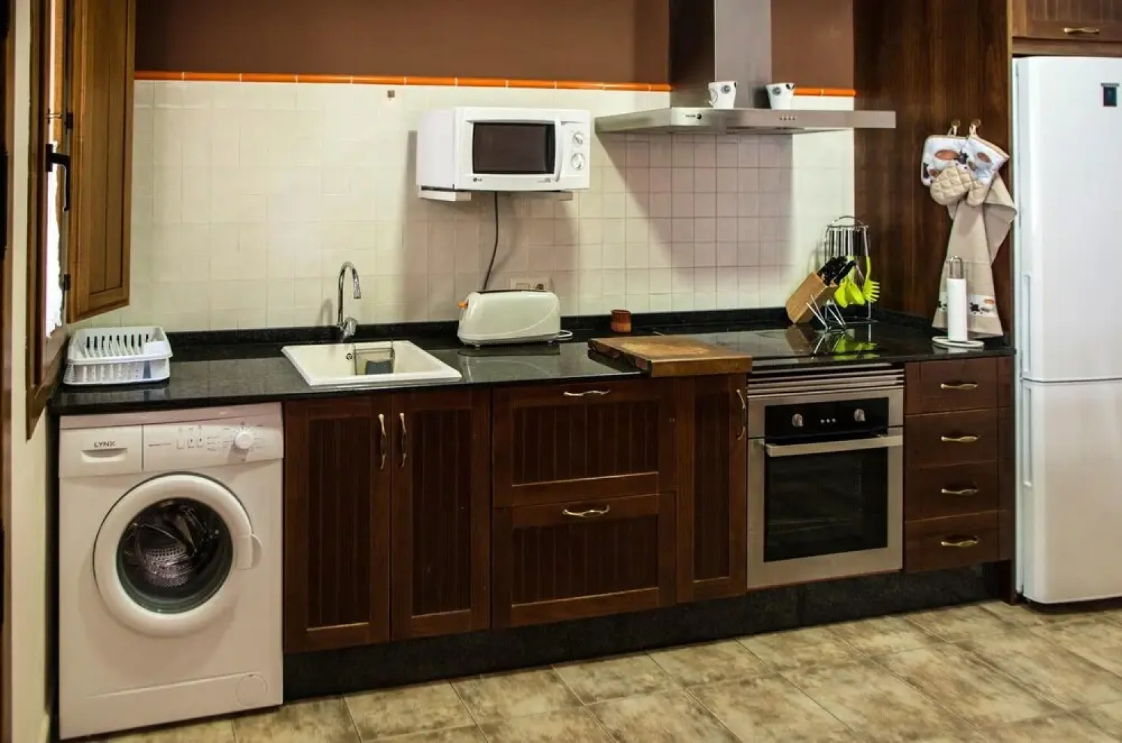 House With 3 Bedrooms in Talayuelas, With Wonderful Mountain View and Furnished Terrace