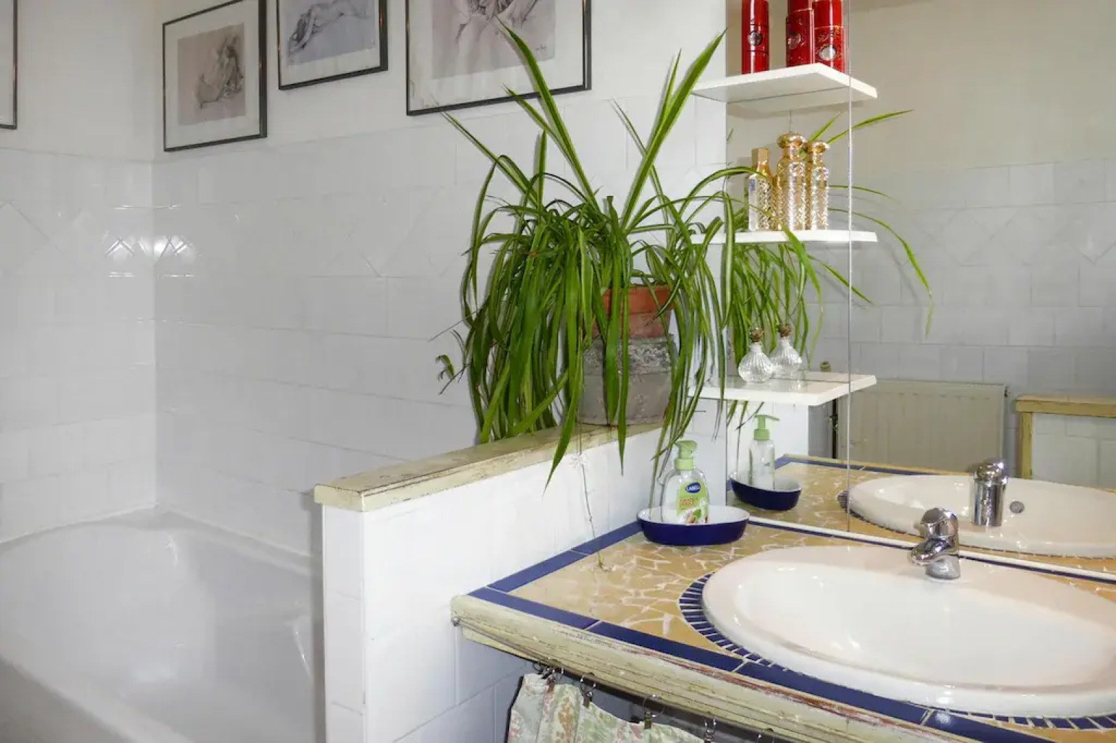 Holiday Home in Denneville Near Sandy Beach