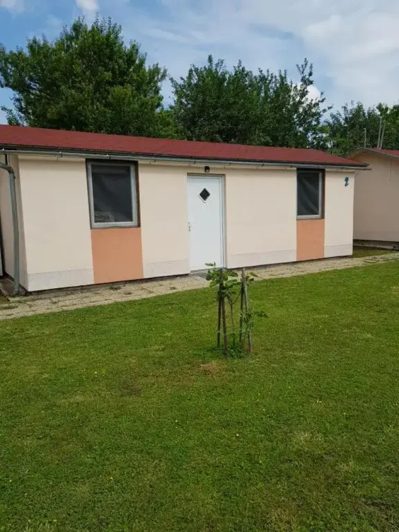 Napraforgó Apartmanok