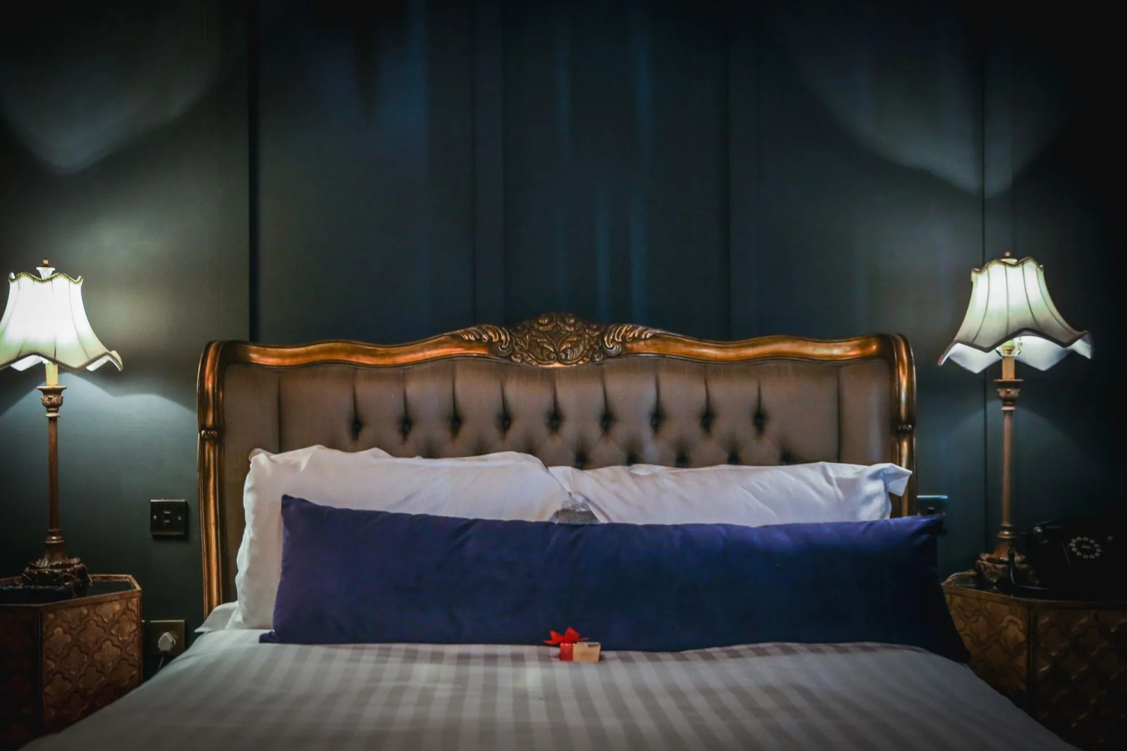 Le Petit Chateau & William de Percy