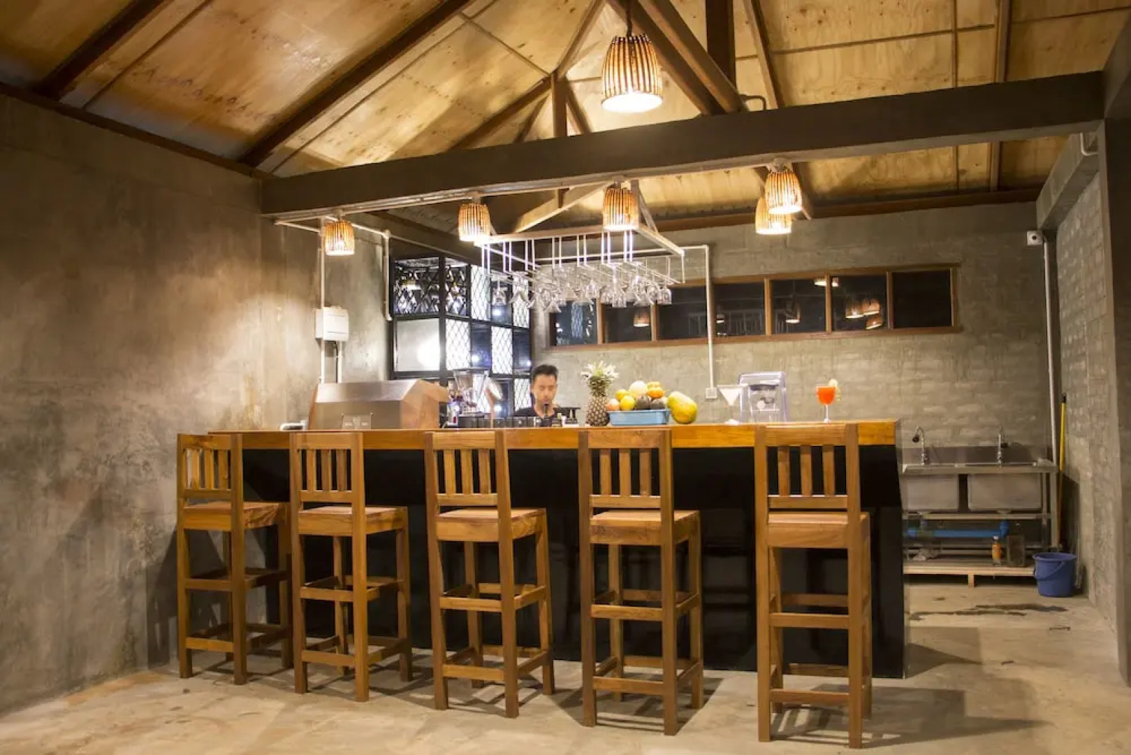 Demoso Lodge - Hostel