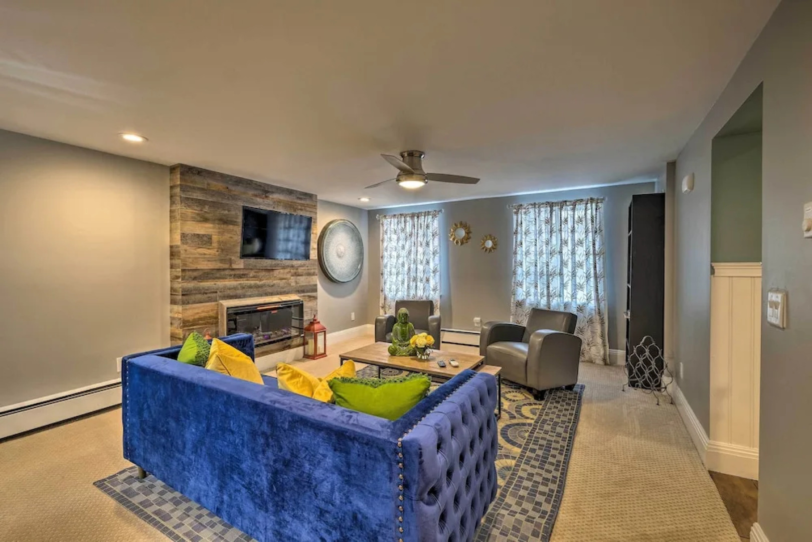 Charming Apt W/patio: Walk to Downtown Albany