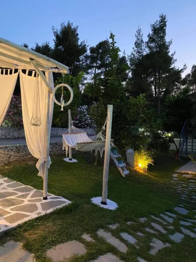 Eden apartment Paliouri Cozy with private garden