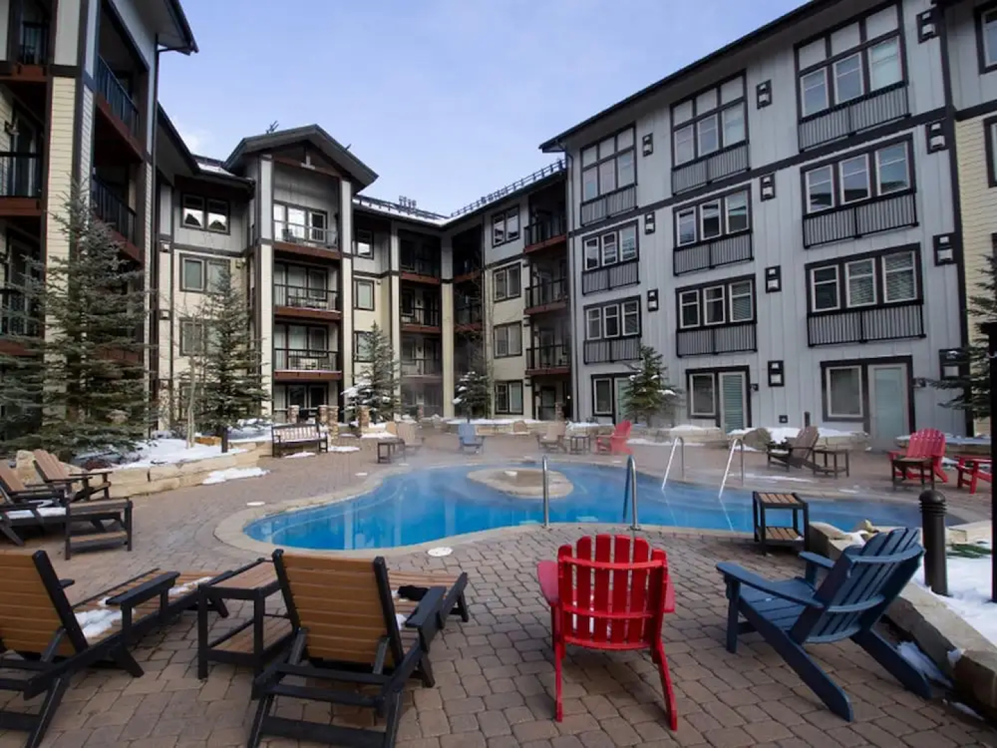 Founders Pointe 4646