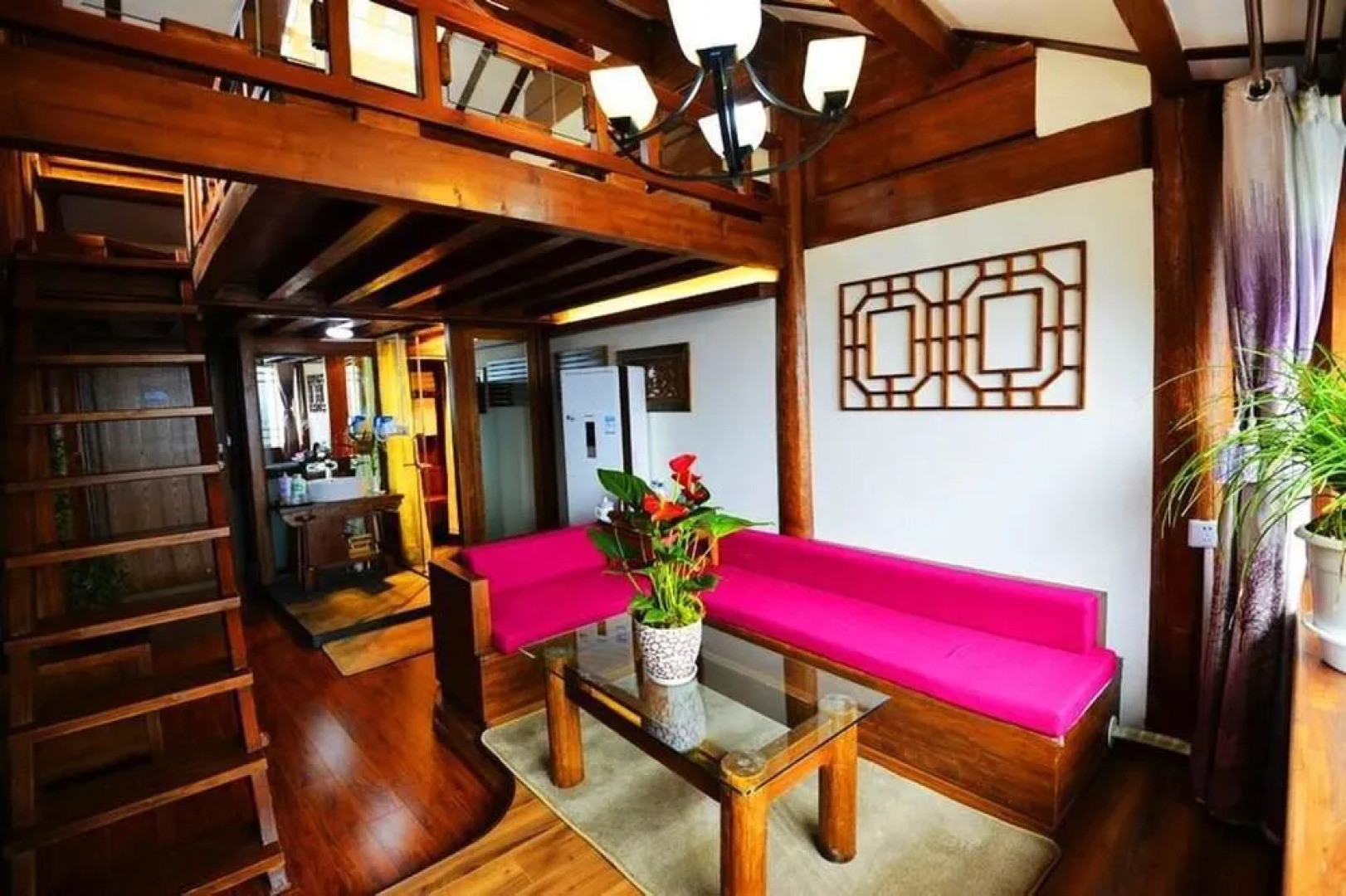 Lijiang Yiran Ethnic custom Viewing Inn