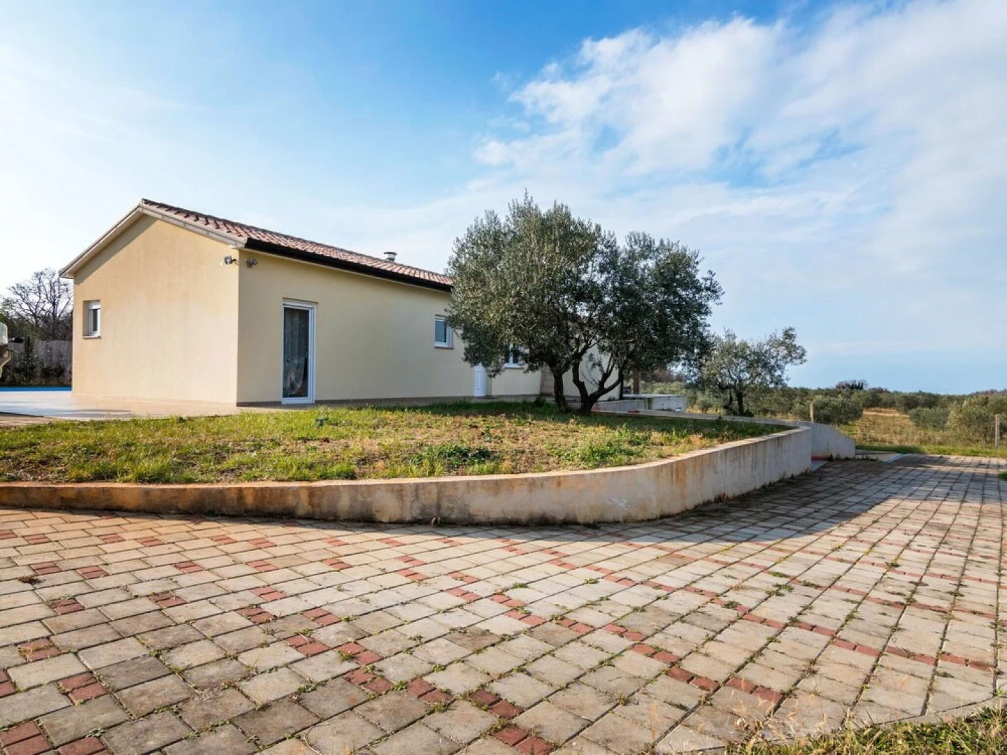 Beautiful Holiday Home in Novigrad With Private Swimming Pool