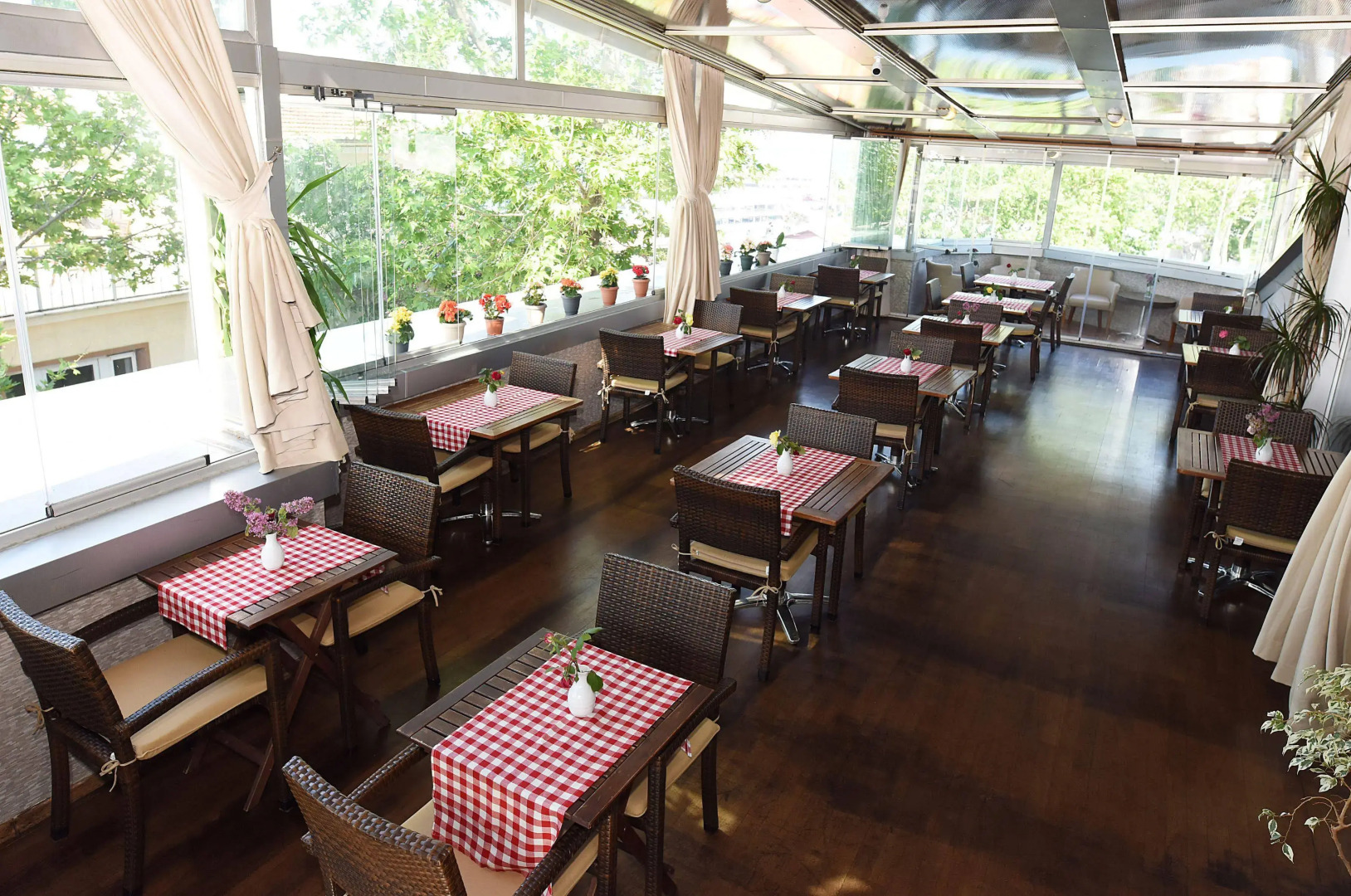 Marine House Boutique Hotel