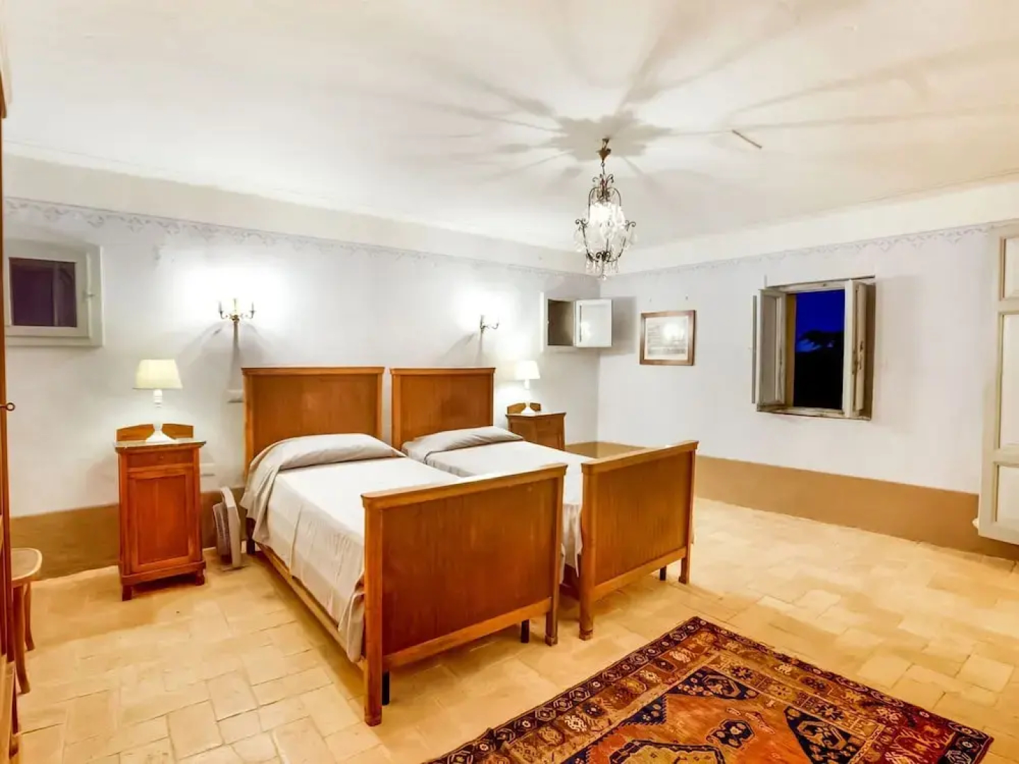 Villa in Rome With Pool & Tiber Valley Views