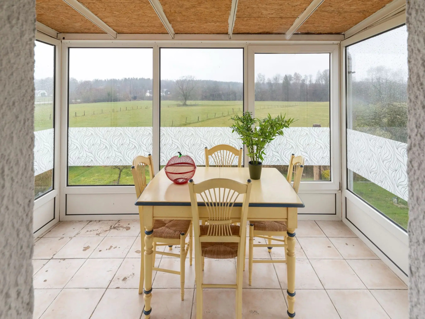 Sweet Home in Chiny With Garden