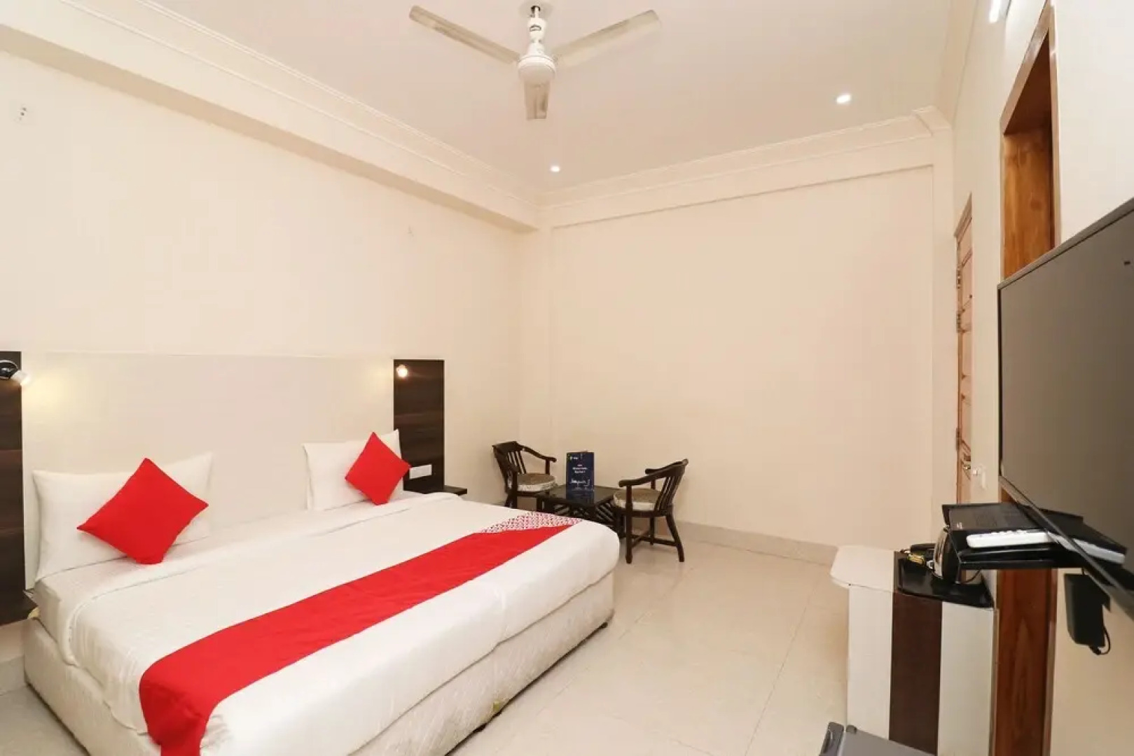 OYO 41240 Hotel Srimanta Sankardev
