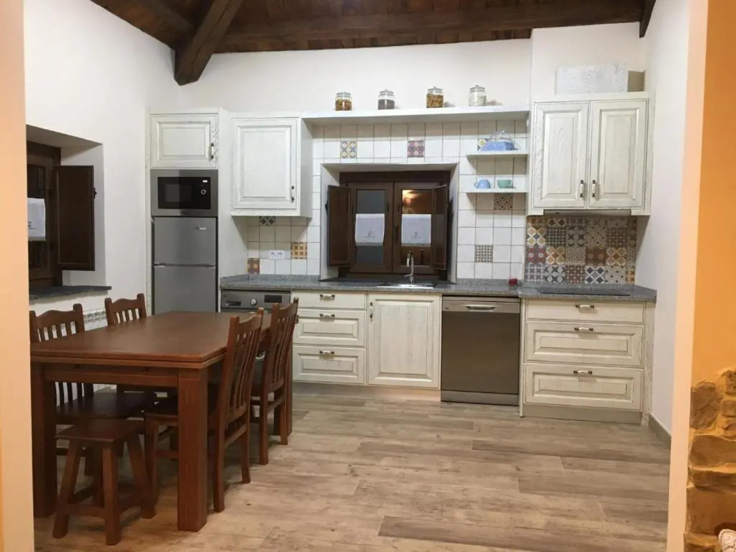 La Casa Vieja de Caneo - APARTAMENTOS RURALES 3 llaves