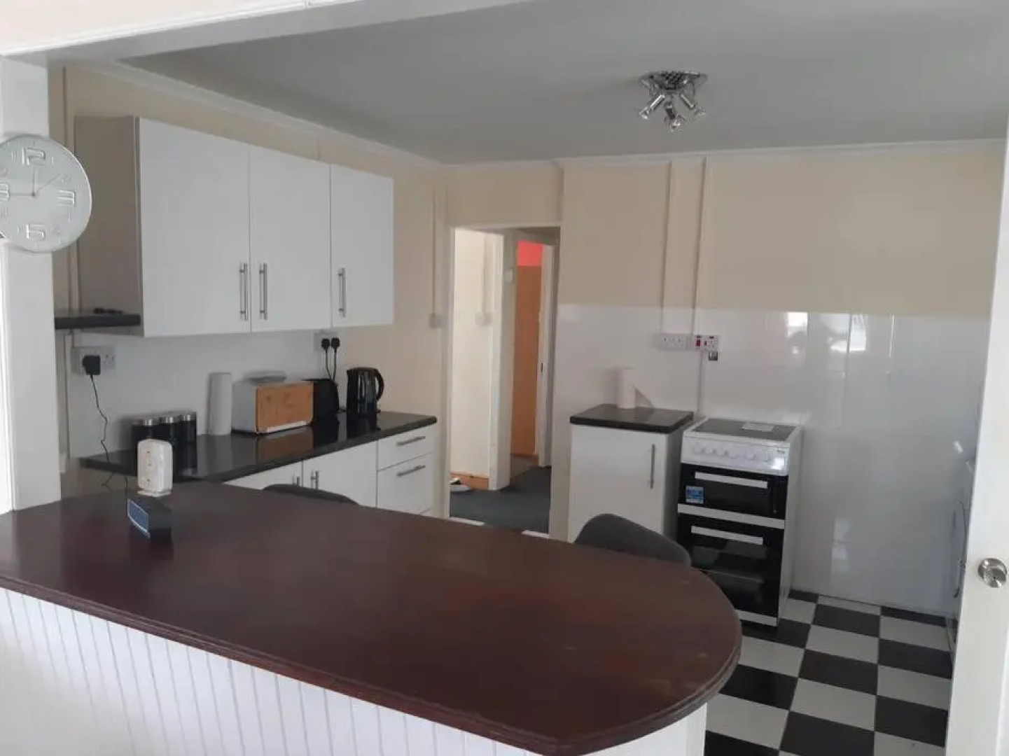 Simon's Place is a 3 bedroom bungalow in H.T.H