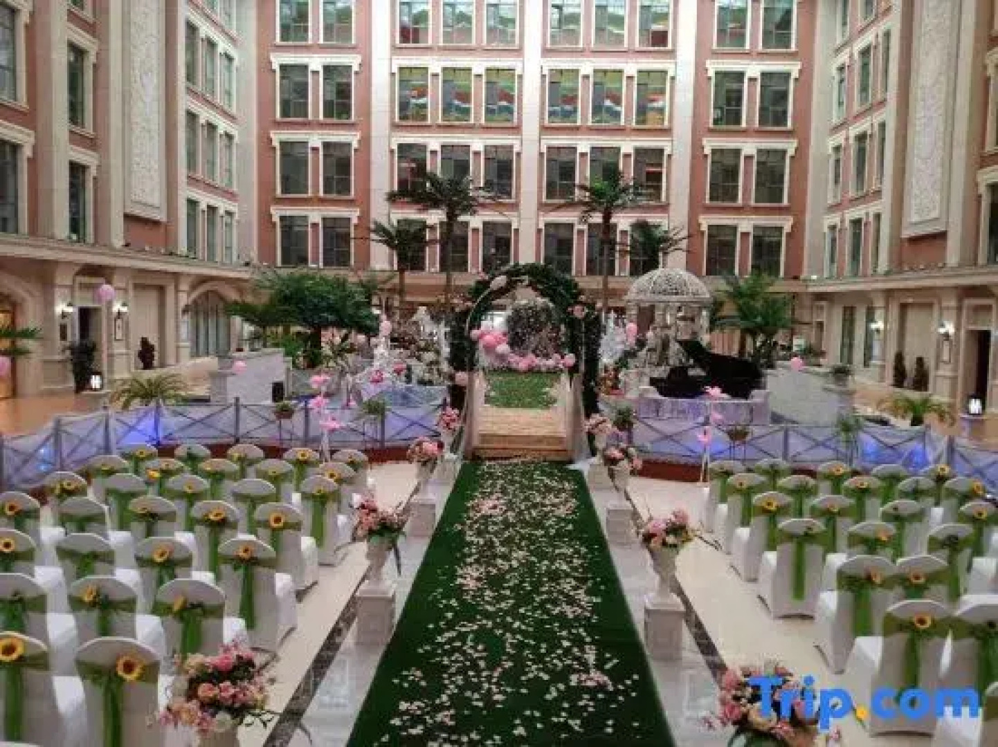 Taixi International Hotel