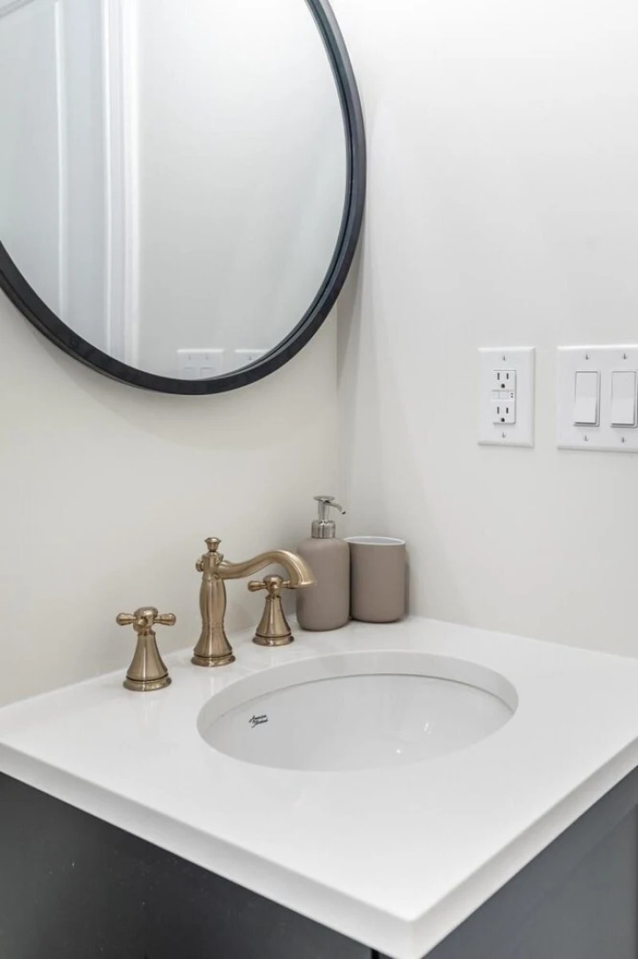 Rideau 2Br Signature Apartment Free Parking 2