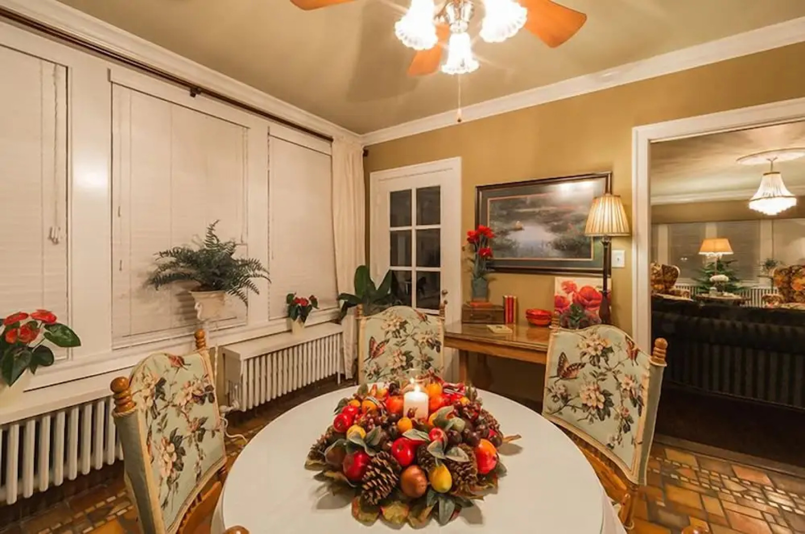 Knob Hill Bed & Breakfast