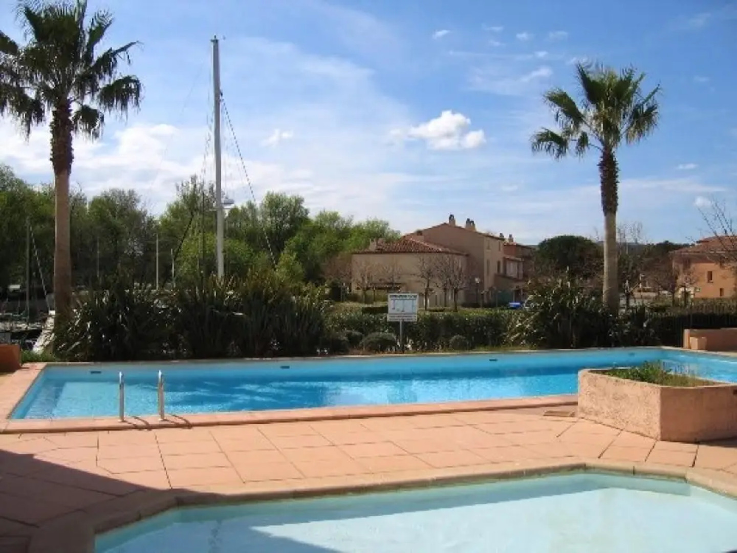 Apartment With one Bedroom in Cogolin, With Pool Access, Enclosed Gard