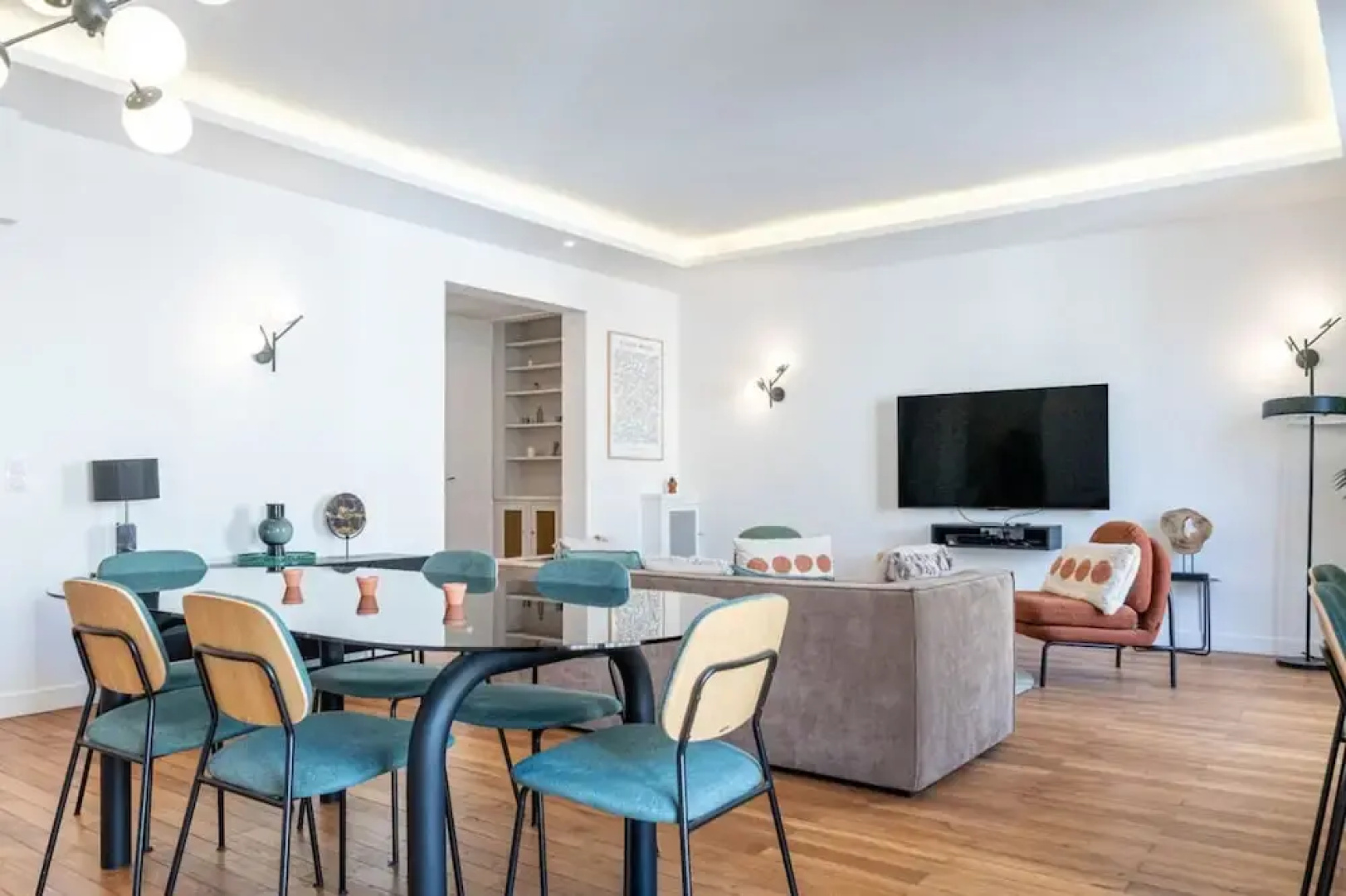 Lavie Maison the Spacious