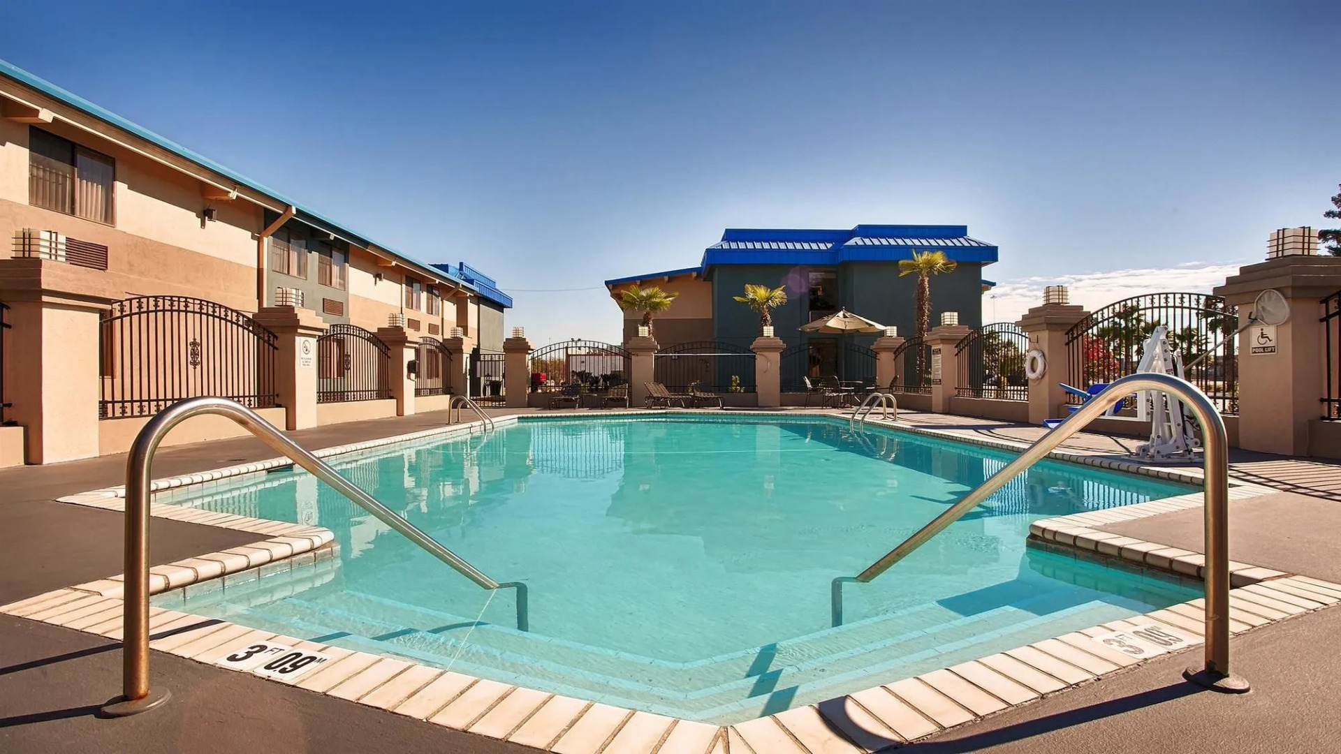 Red Roof Inn Port Allen