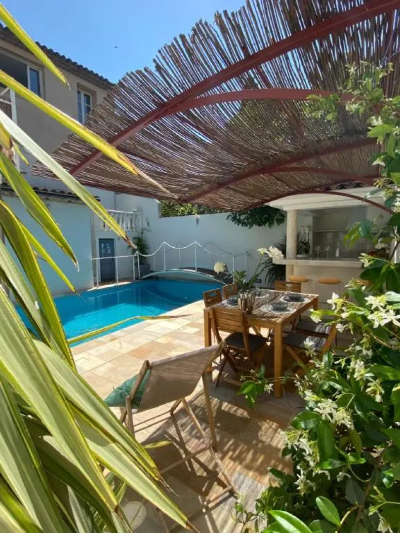 Magnifique maison de village 95m2 avec piscine privée