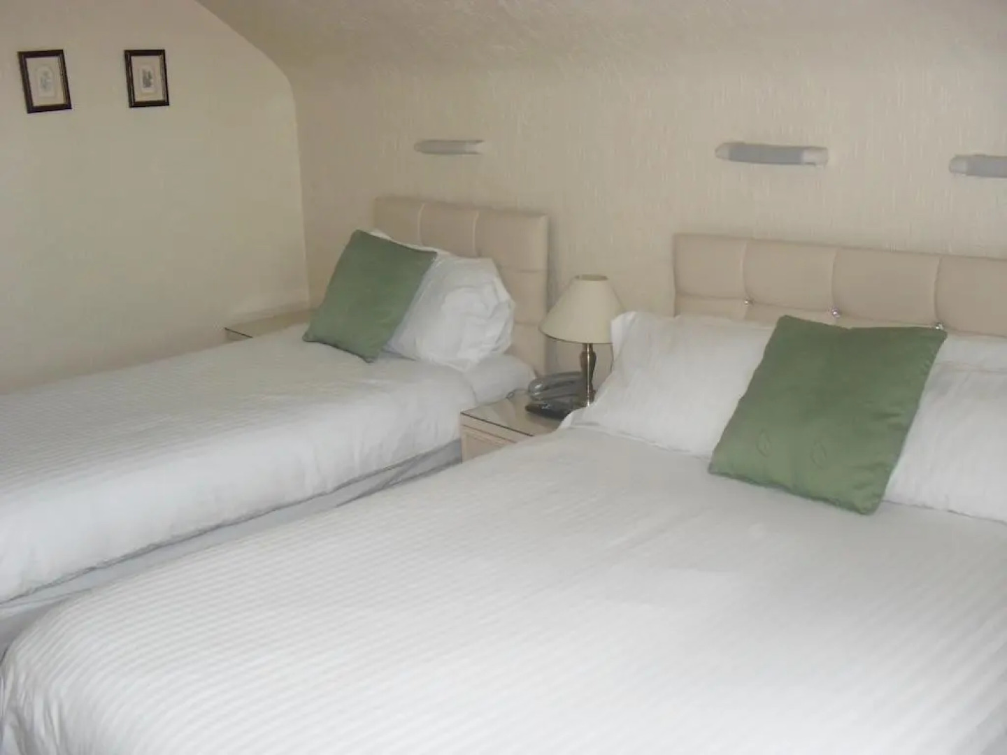 Pine Lodge Hotel & Restaurant Mansfield