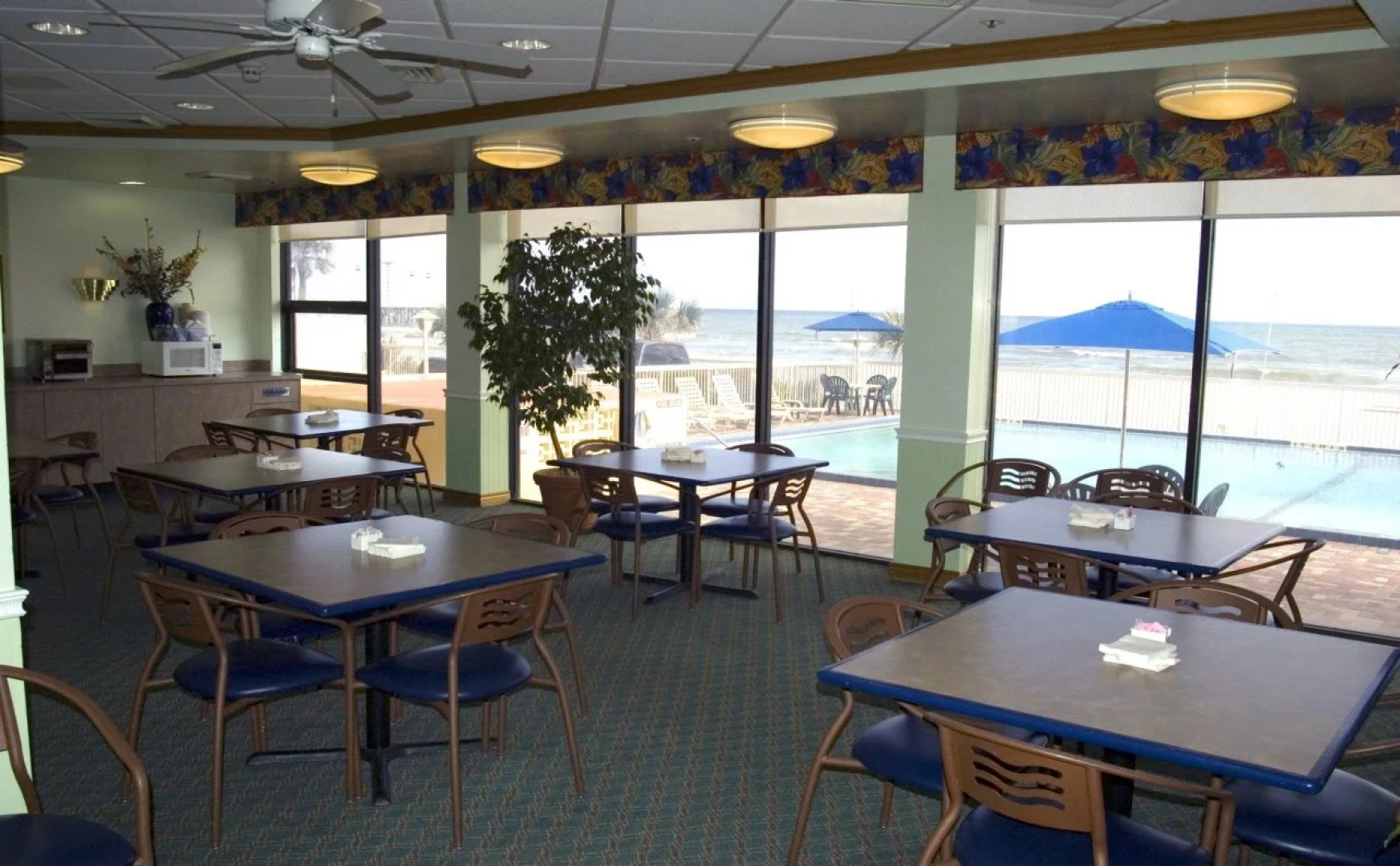 Comfort Inn & Suites Daytona Beach Oceanfront