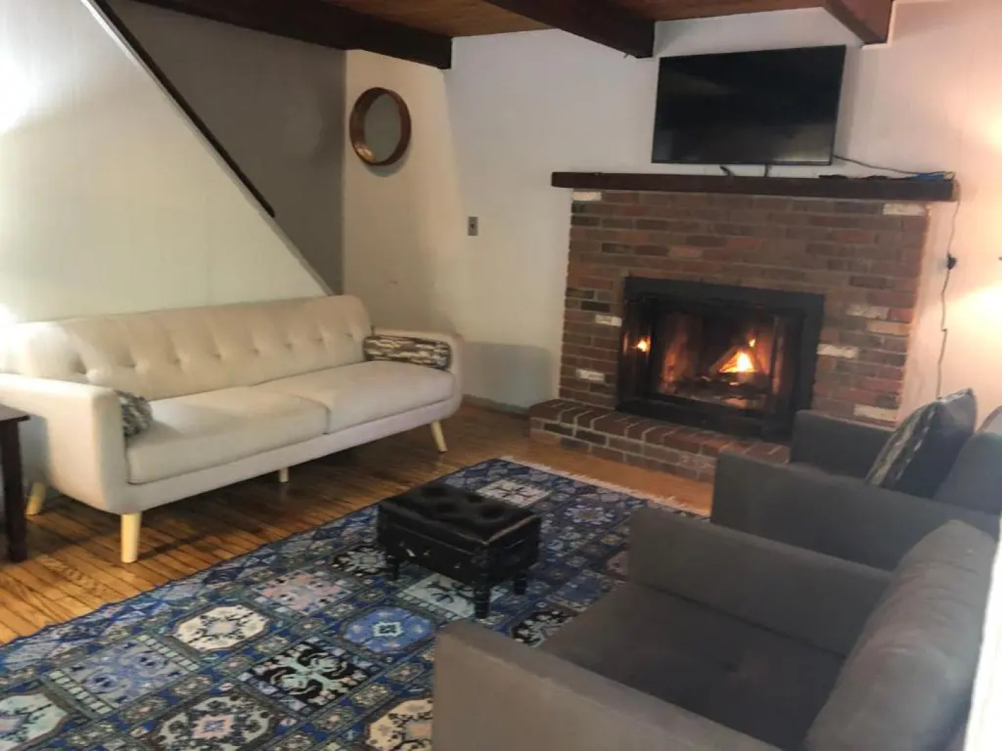 Cozy Cottage at Saw Creek