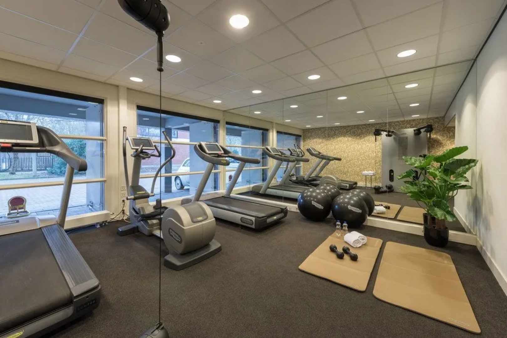 Htel Serviced Apartments Amsterdam Buitenveldert