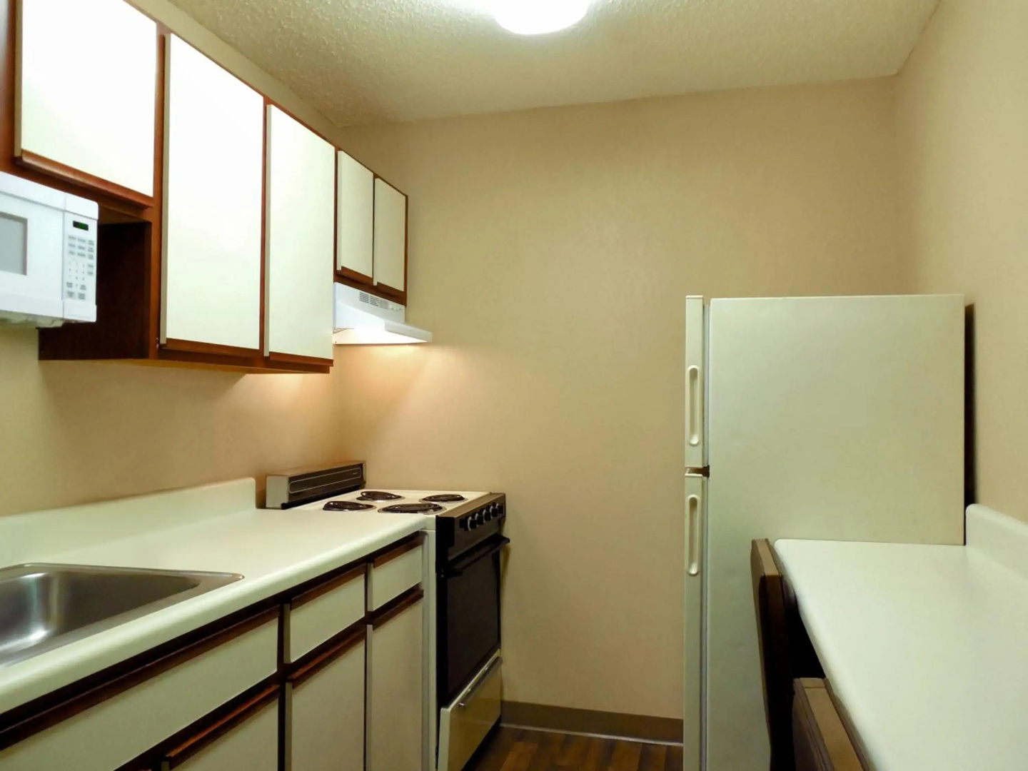 Extended Stay America Select Suites Columbia Gateway Drive